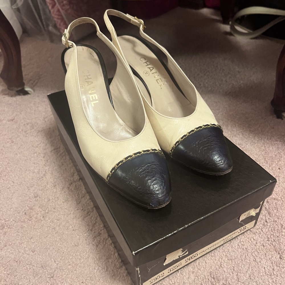 CHANEL Women's Black and Cream Slingback Heels